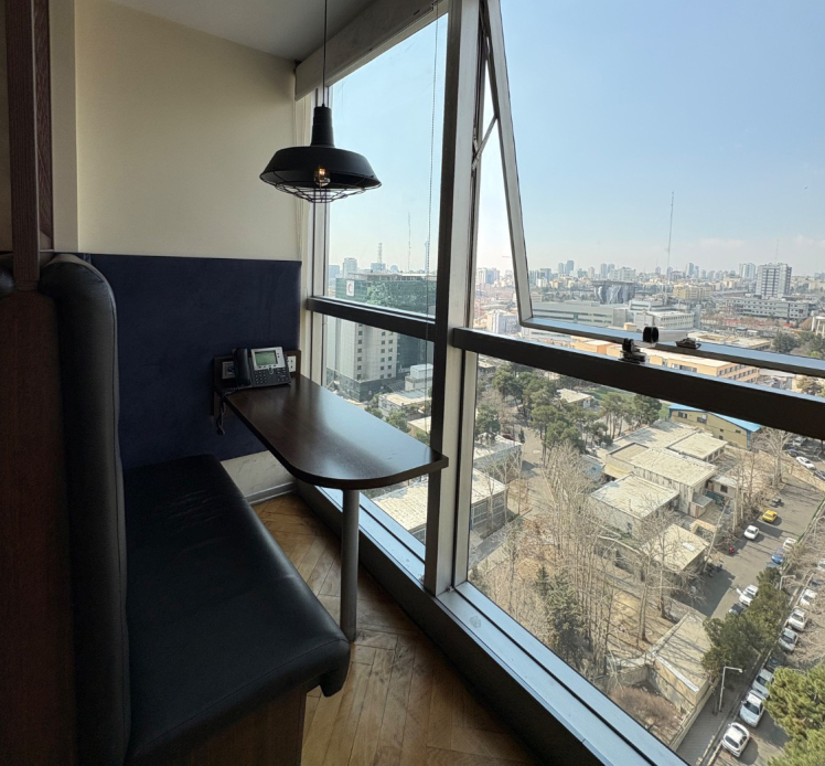 «تعادل بین کار و زندگی؛ آیا فضای کار اشتراکی واقعاً به سلامت روان کمک میکند؟